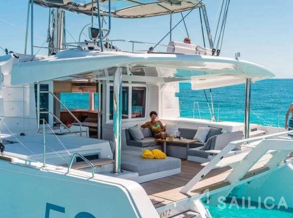 Lagoon 52 - Yacht Charter Sailica
