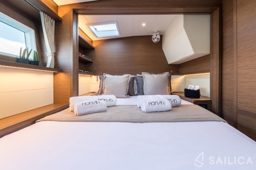 Lagoon 52 - Yacht Charter Sailica