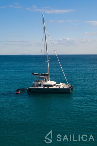 Lagoon 52 - Yacht Charter Sailica