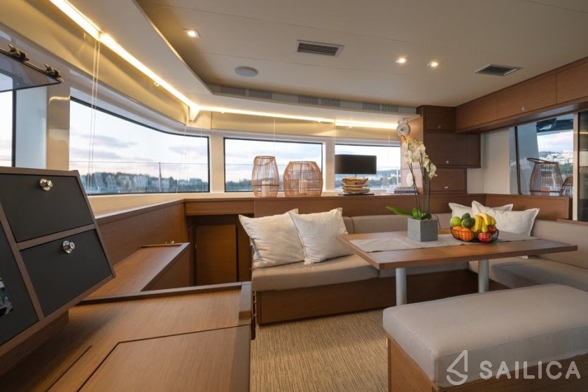 Lagoon 52 - Yacht Charter Sailica