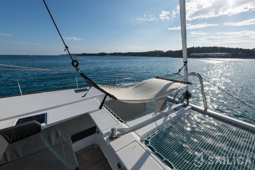 Lagoon 52 - Yacht Charter Sailica