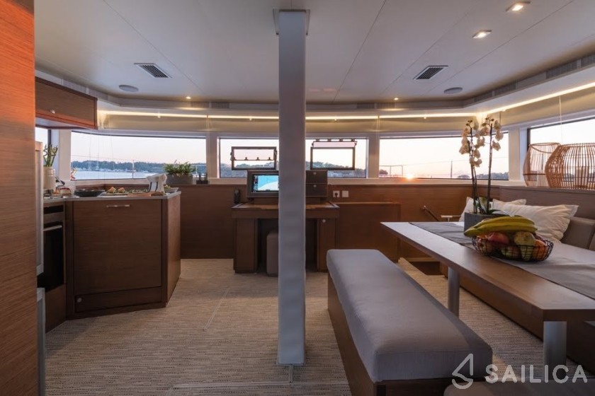 Lagoon 52 - Yacht Charter Sailica