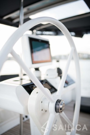 Lagoon 52 - Yacht Charter Sailica
