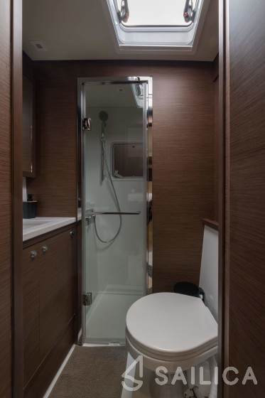 Lagoon 52 - Yacht Charter Sailica