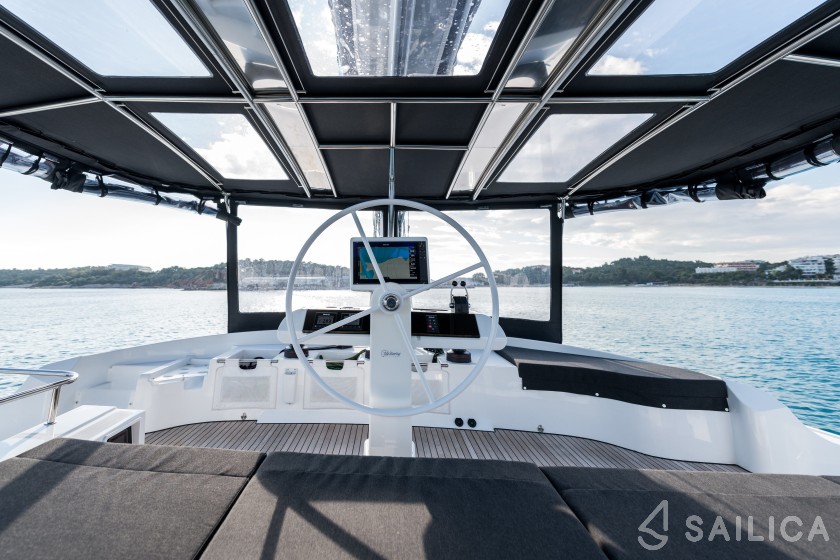 Lagoon 52 - Yacht Charter Sailica