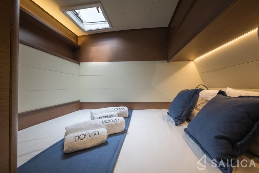 Lagoon 52 - Yacht Charter Sailica