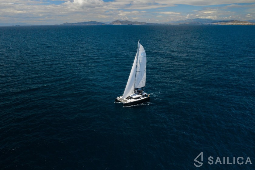 Lagoon 52 - Yacht Charter Sailica