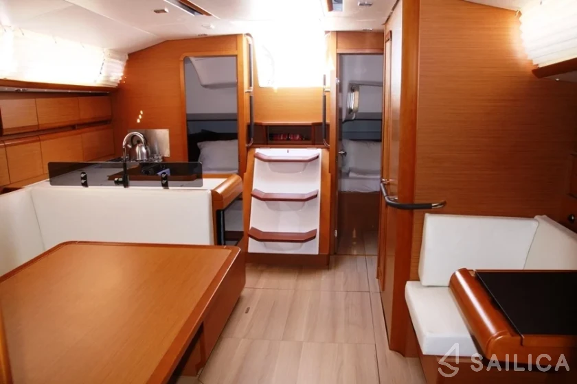 Sun Odyssey 439 - Yacht Charter Sailica