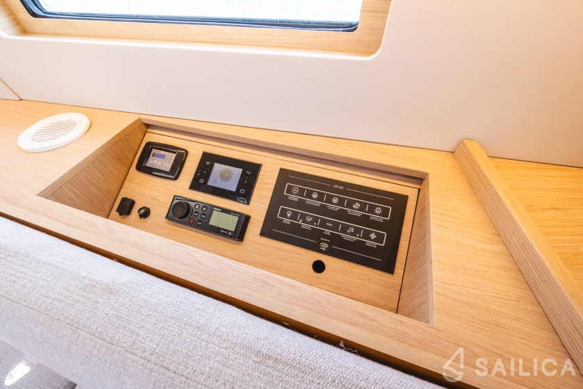 Oceanis 46.1 - Yacht Charter Sailica
