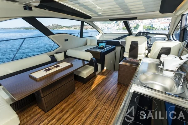 Azimut 55 - Yacht Charter Sailica