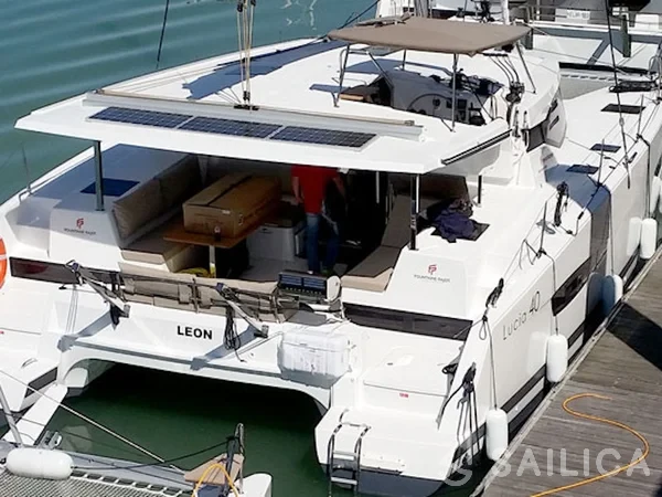 Lucia 40 - Yacht Charter Sailica
