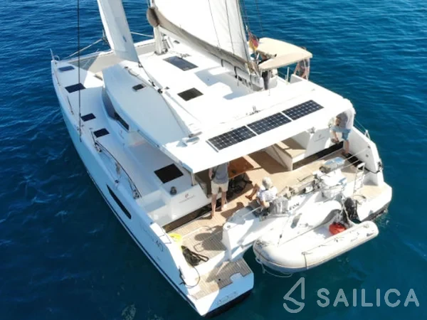 Lucia 40 - Yacht Charter Sailica
