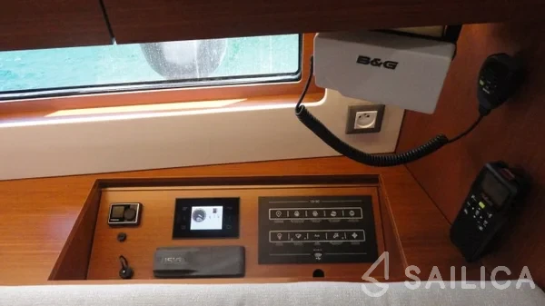 Oceanis 46.1 - Yacht Charter Sailica
