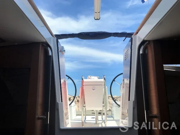 Sun Odyssey 419 - Yacht Charter Sailica