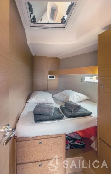 Dufour 460 GL - Yacht Charter Sailica