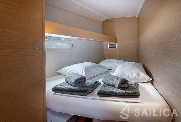 Dufour 460 GL - Yacht Charter Sailica