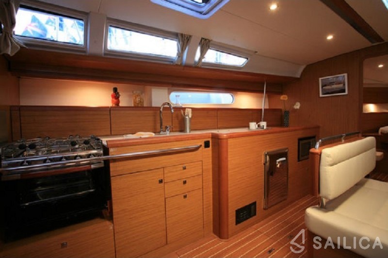 Sun Odyssey 49i - Yacht Charter Sailica