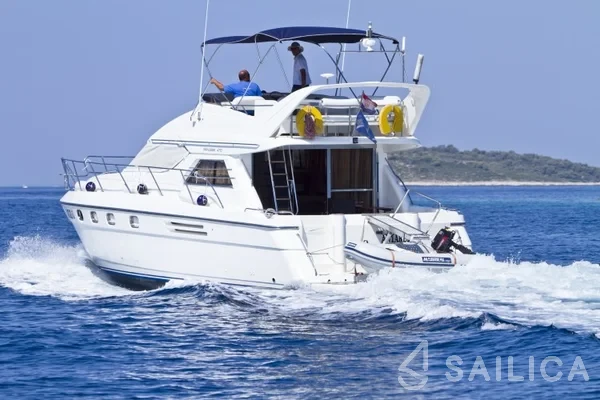 Princess 470 - Yacht Charter Sailica