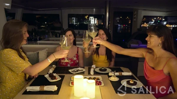 Bali 5.4. - Yacht Charter Sailica