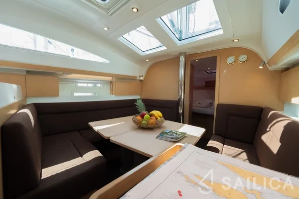 Elan 40 Impression - Yacht Charter Sailica
