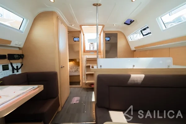 Elan 40 Impression - Yacht Charter Sailica