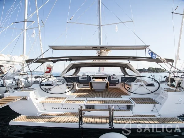 Oceanis 45 - Yacht Charter Sailica