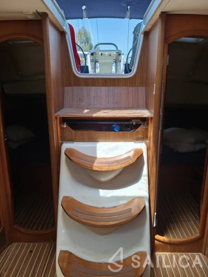 Sun Odyssey 45 - Yacht Charter Sailica
