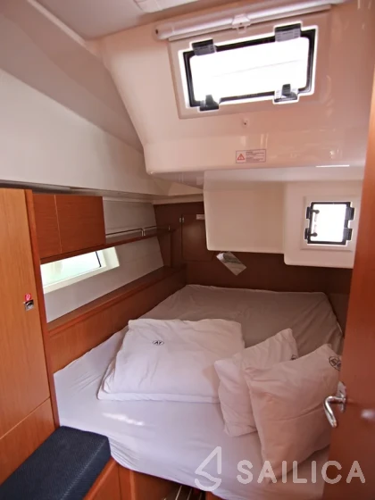 Bavaria C45 - Yacht Charter Sailica