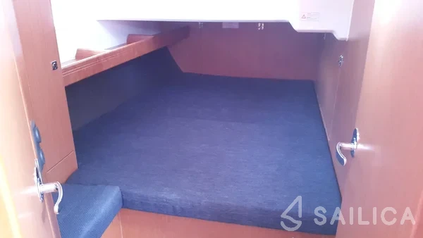 Bavaria 46 Cruiser - Yacht Charter Sailica