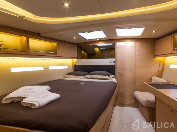 Dufour 56 Exclusive - Yacht Charter Sailica