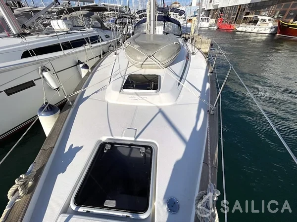 Bavaria 44 - Yacht Charter Sailica