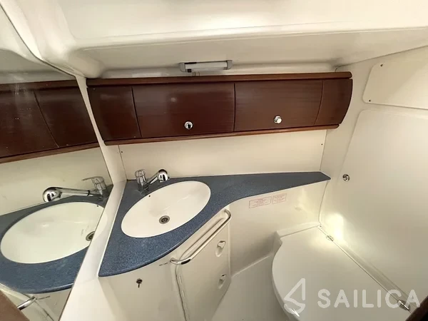 Bavaria 44 - Yacht Charter Sailica