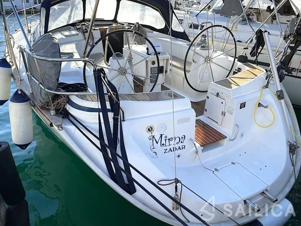 Bavaria 44 - Yacht Charter Sailica