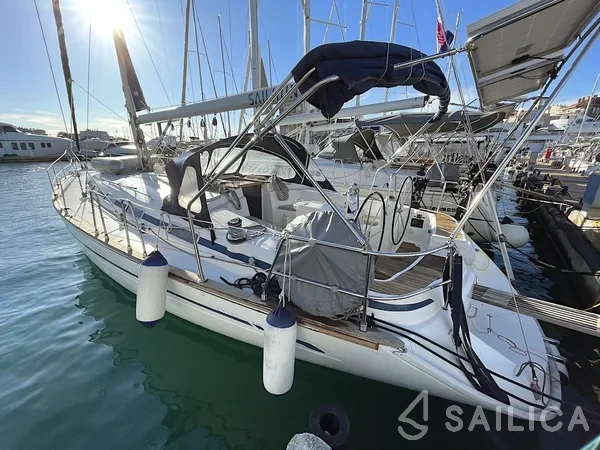 Bavaria 44 - Yacht Charter Sailica