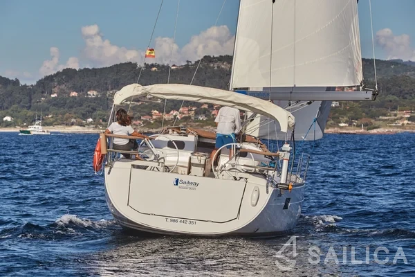 Elan 45 Impression - Yacht Charter Sailica