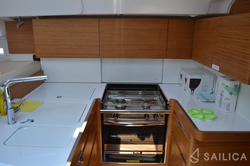 Elan 50 Impression - Yacht Charter Sailica