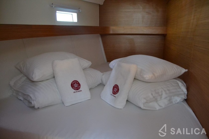 Elan 50 Impression - Yacht Charter Sailica