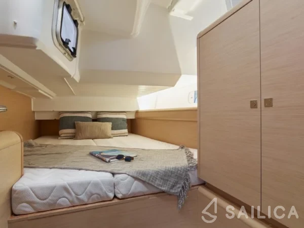 Sun Odyssey 449 - Yacht Charter Sailica