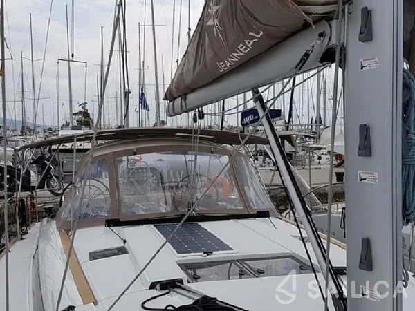 Sun Odyssey 519 - Yacht Charter Sailica