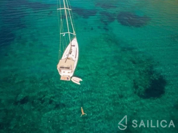 Bavaria 46 Cruiser - Yacht Charter Sailica