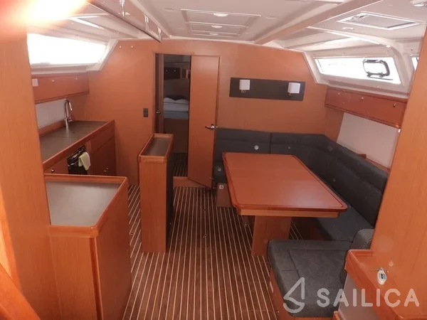 Bavaria 46 Cruiser - Yacht Charter Sailica