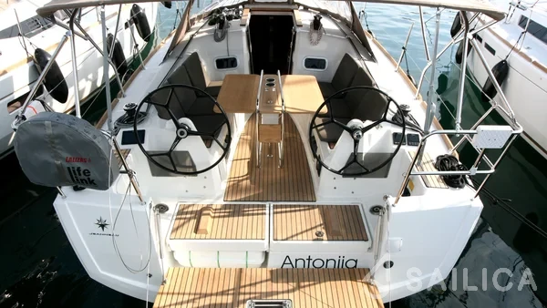 Sun Odyssey 349 - Yacht Charter Sailica