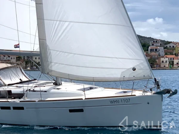 Sun Odyssey 479 - Yacht Charter Sailica