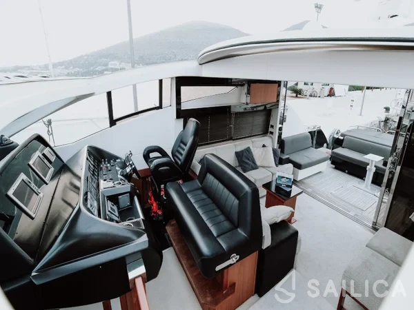 Sunseeker 64 - Yacht Charter Sailica