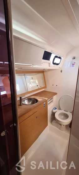 Dufour 412 GL - Yacht Charter Sailica