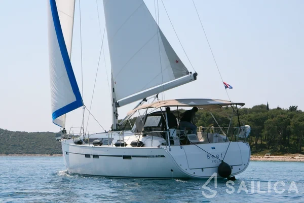 Bavaria 46 Cruiser - Yacht Charter Sailica