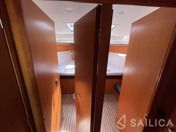 Bavaria 51 Cruiser - Yacht Charter Sailica