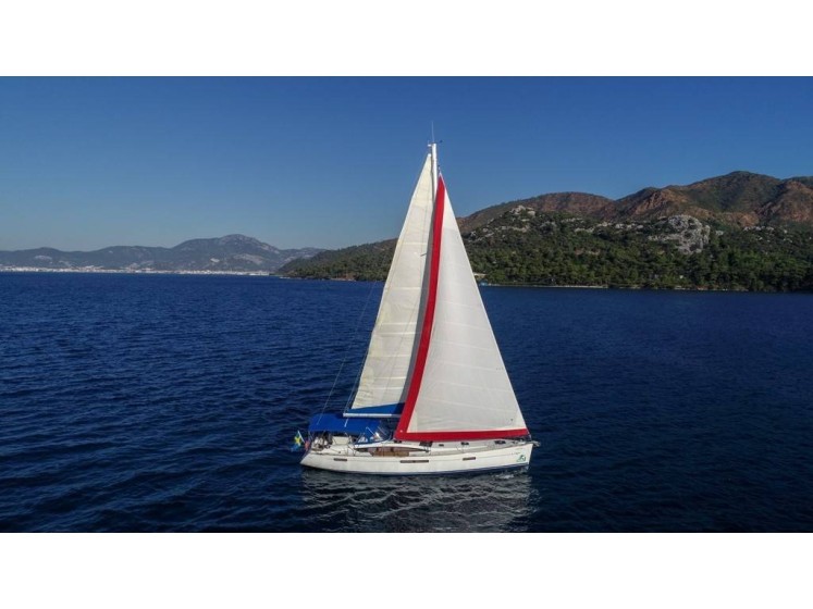 Jeanneau 53 - Yacht Charter Sailica