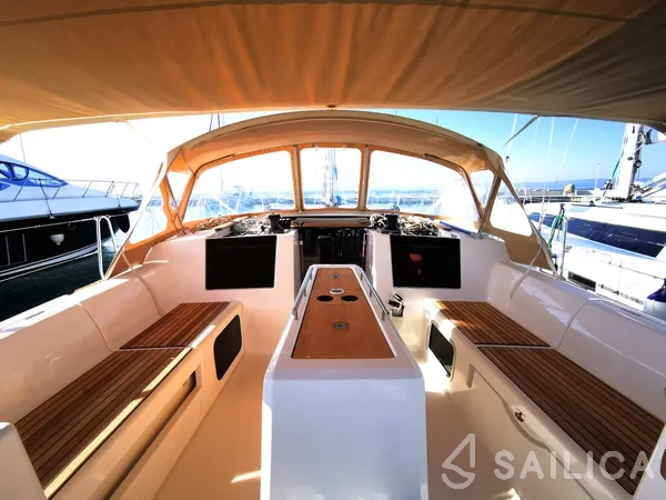 Dufour 460 GL - Yacht Charter Sailica