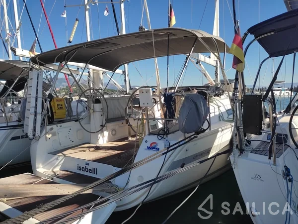 Bavaria 40 Cruiser - Yacht Charter Sailica